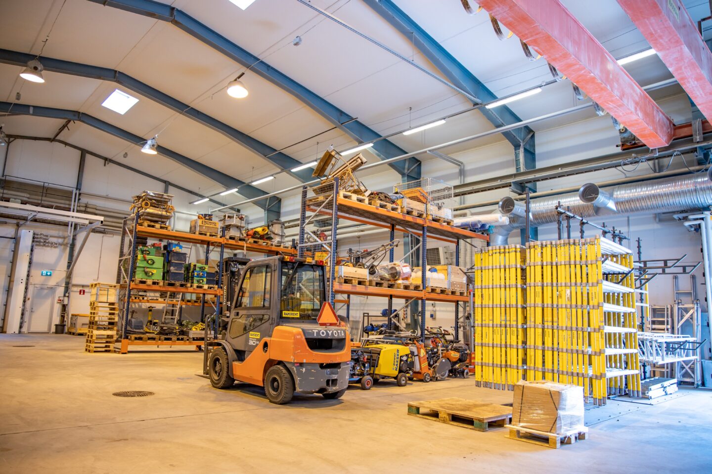 Ramirentin Imatran vuokraamon varasto